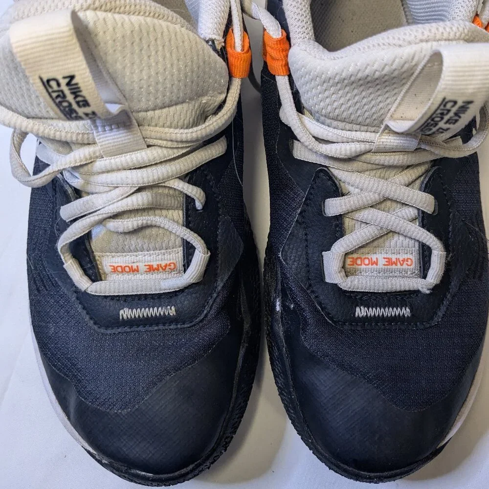Nike Air Zoom Crossover Basketball Shoes Youth Size 6.5 Great Condition